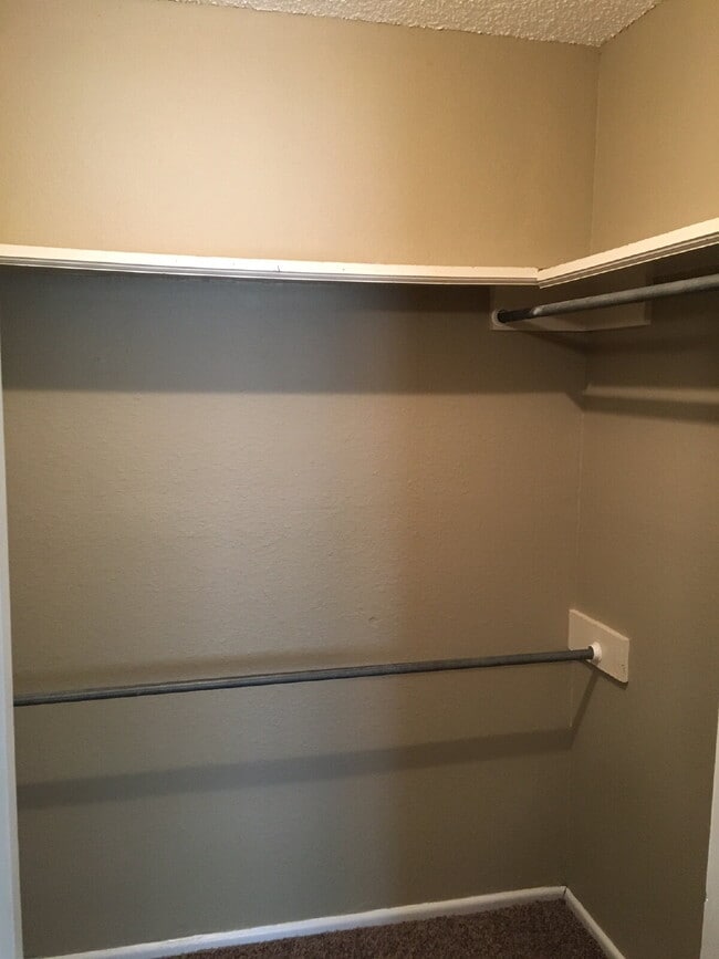 Building Photo - Two Bedroom Located in Frenship ISD!