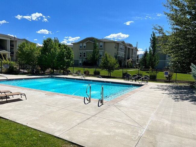 Building Photo - Ranch Landing Condo