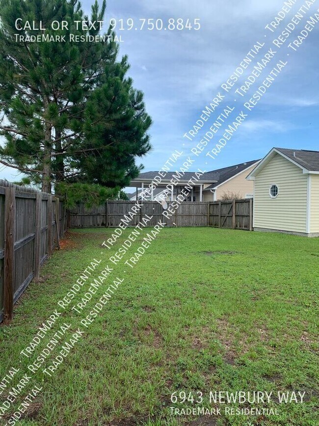 Building Photo - 6943 Newbury Way