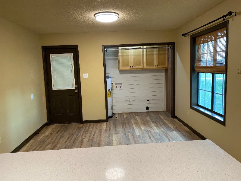 Building Photo - 806 Rector Rd
