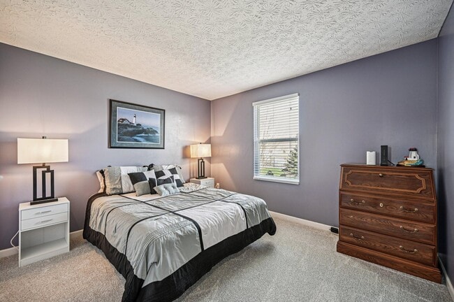 Building Photo - 2230 Seton Dr