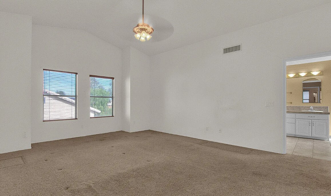Building Photo - 3110 W Baylor Ln