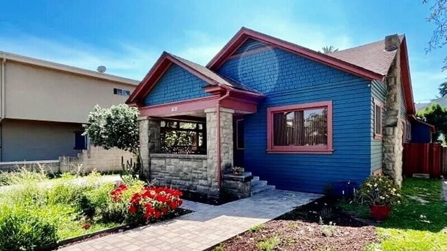 Building Photo - 1635 S Wilton Pl