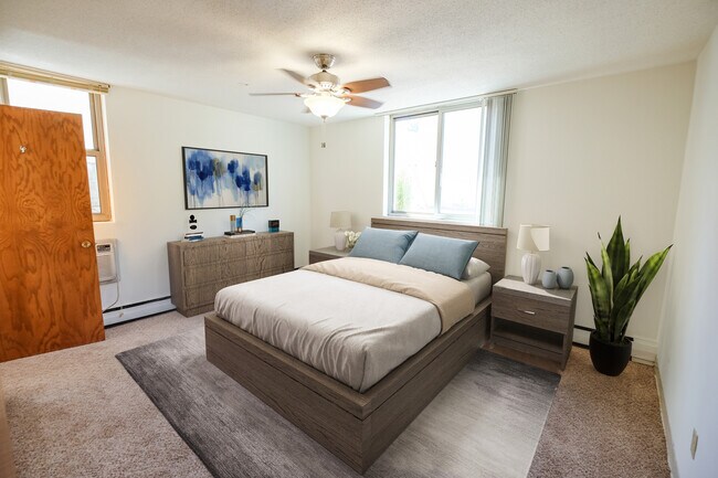 Floorplan - Grand Place Apartments | 2158