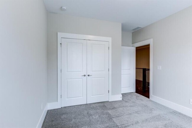 Building Photo - 4304 Walsh Dr