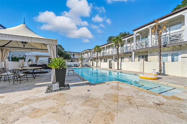 Building Photo - 5927 E University Blvd