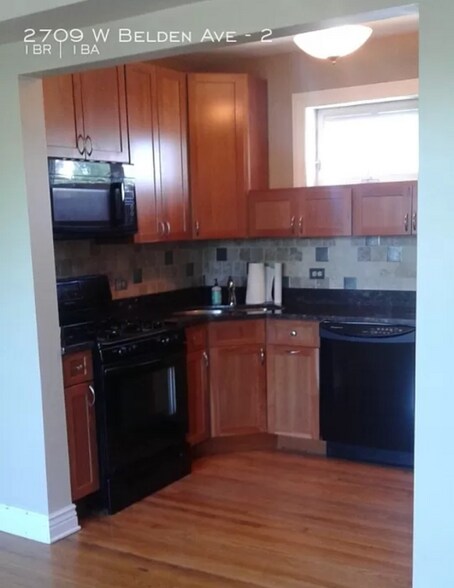 Building Photo - 2709 W Belden Ave