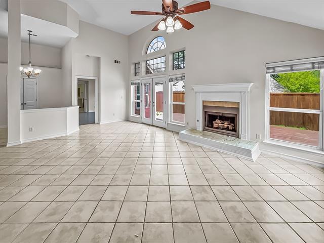 Building Photo - 605 Pheasant Knoll