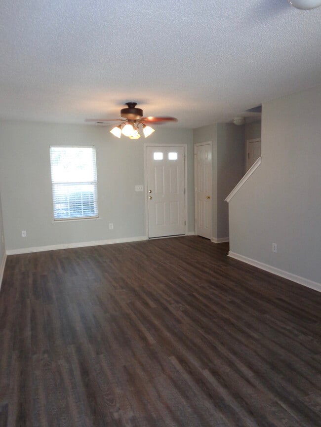 Building Photo - 1788 Benelli St