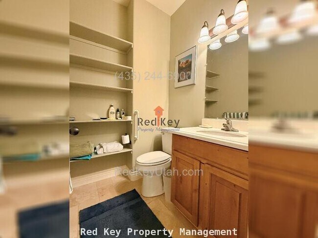 Building Photo - 739 Elk Meadow Loop