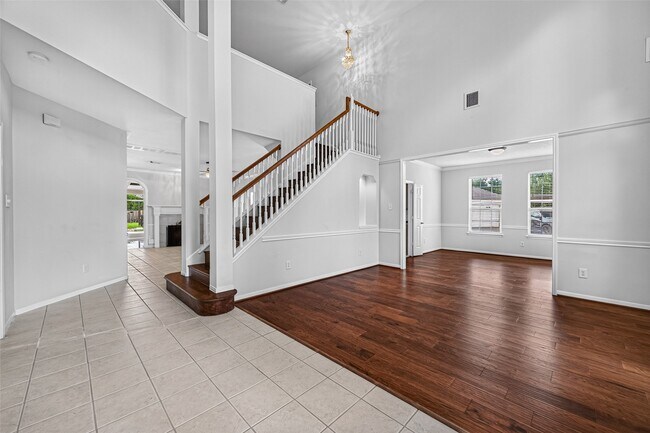 Building Photo - 2502 Rosebluff Ct