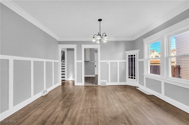 Building Photo - 3510 W 125th St