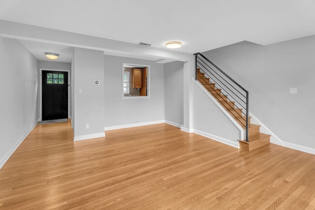 Building Photo - Charming Alexandria Home in Del Ray