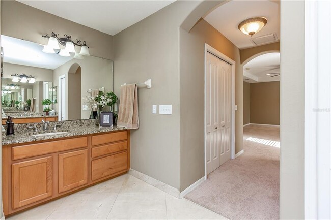 Building Photo - 11102 Avery Oaks Dr