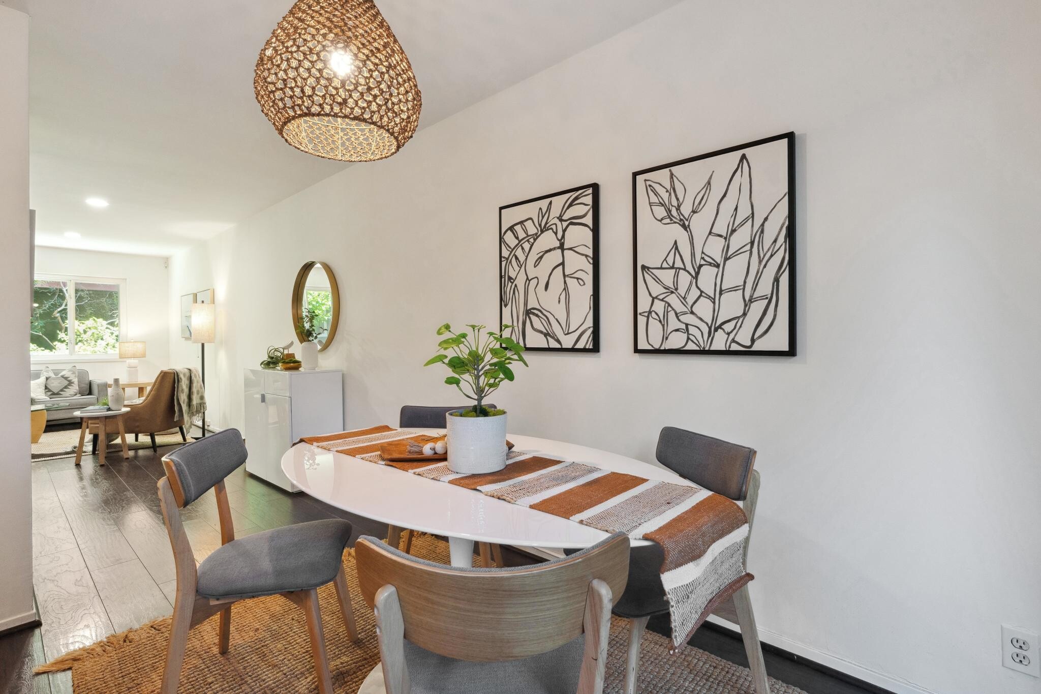 Building Photo - 6211 Telegraph Ave