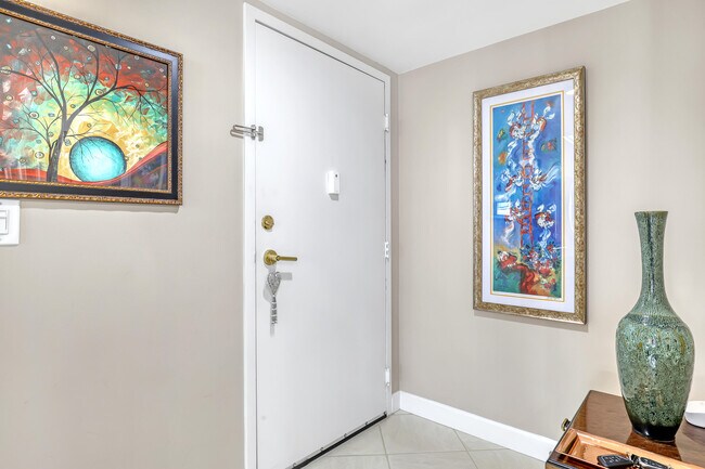 Building Photo - 3450 S Ocean Blvd