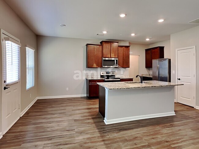 Building Photo - 170 Al Jennah Blvd