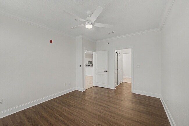 Building Photo - 159 Brooks St SE