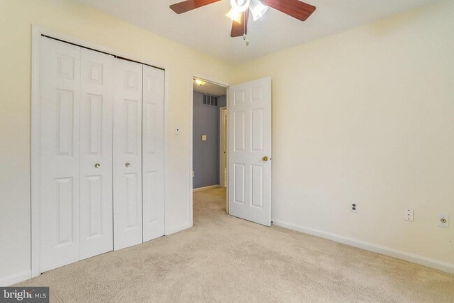 Building Photo - 8003 Bethelen Woods Ln