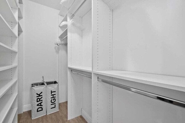 Building Photo - 221 NW 18th St