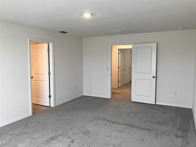 Building Photo - 11889 Downy Birch Dr