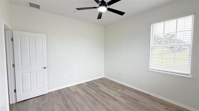 Building Photo - 203 Madison Cir