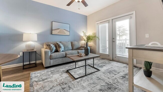 Primary Photo - 915 Brentmoor Dr