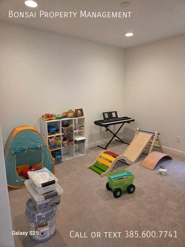 Building Photo - 1486 E Sheps Ridge Rd