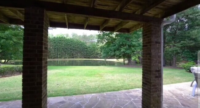 Building Photo - 3291 Garmon Dr