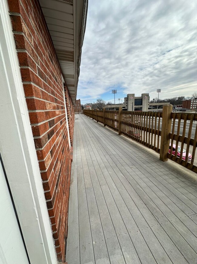 Interior Photo - College Place Apartments!