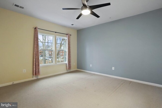 Building Photo - 8613 Enoch Pratt Dr