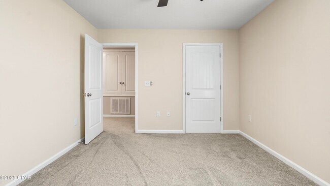 Building Photo - 7115 Shimano Way