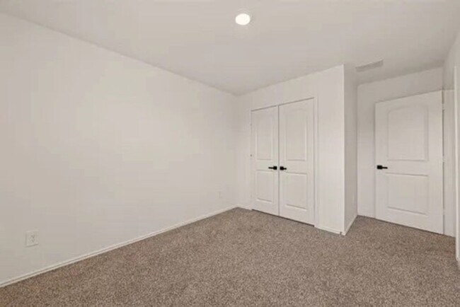 Building Photo - 12338 lariat Run Dr