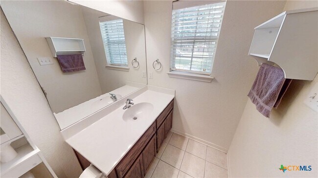 Building Photo - 5601 Hunters Ridge Trail