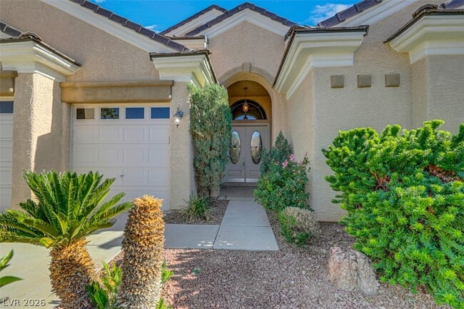 Building Photo - 2149 Sentito Cir