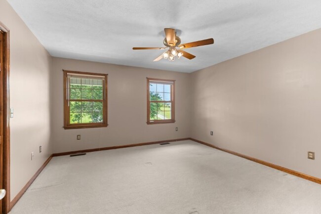 Building Photo - $2750. - Spacious 3 bedroom/3 bath brick h...