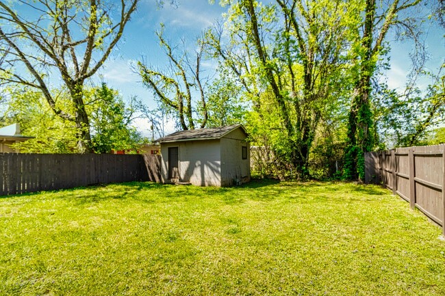 Building Photo - Newly Remodeled Home with Fenced-In Yard!