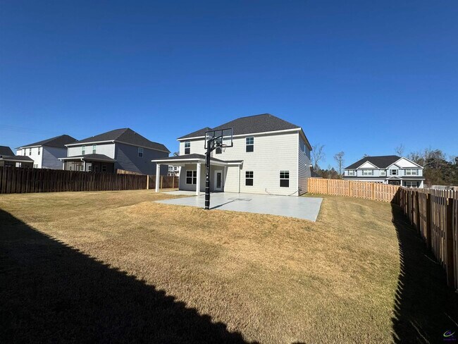 Building Photo - 805 Harley Farms Dr