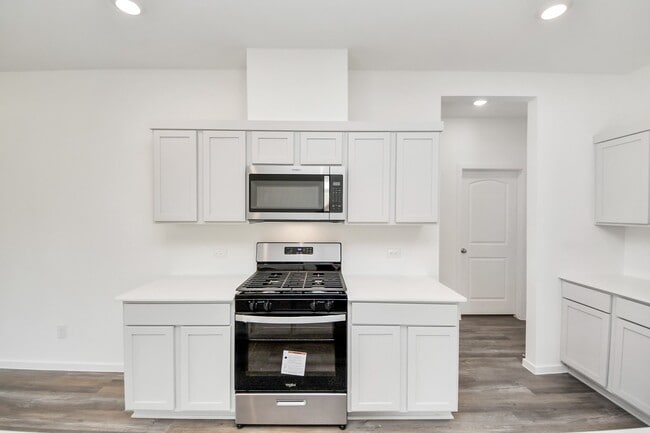 Building Photo - 1358 Heather Rosewood Ln