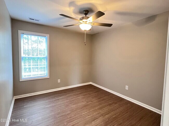 Building Photo - 1248 Masters Ln