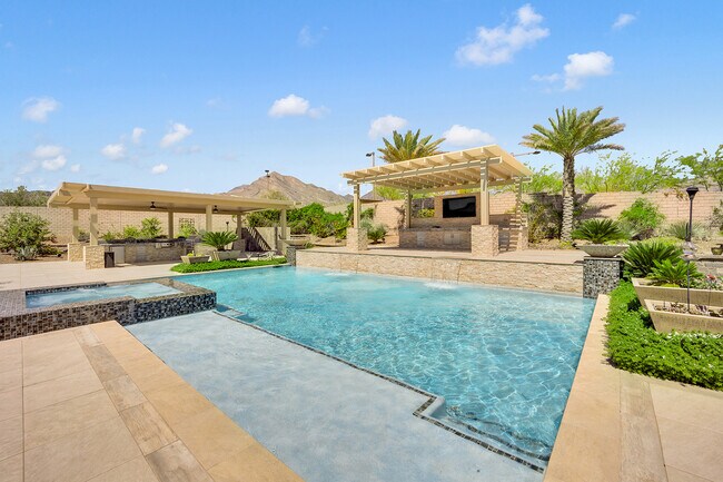 Building Photo - 53 Cantabria Coast St