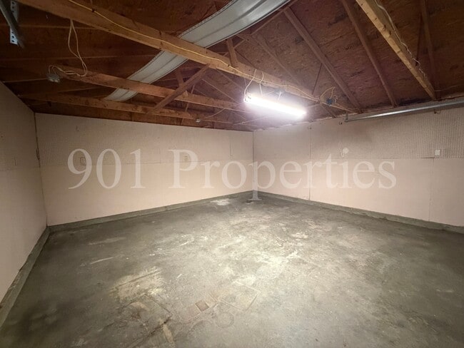 Building Photo - 7001 Presmond Rd