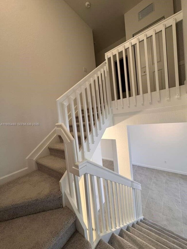 Building Photo - 2721 SE 26th Rd