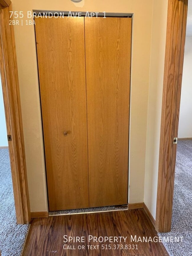 Building Photo - Hiawatha 2 bedroom 1 bath