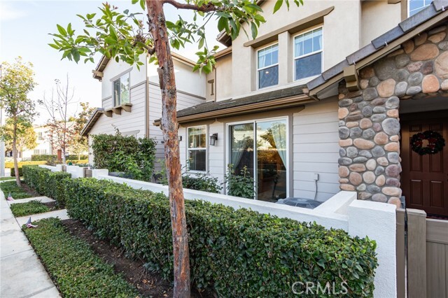 Building Photo - 18067 Burke Ln