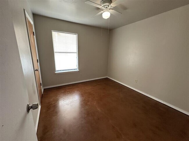 Building Photo - 12758 Candleridge Dr