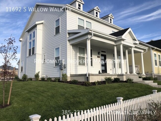 Building Photo - 11692 S Willow Walk Dr