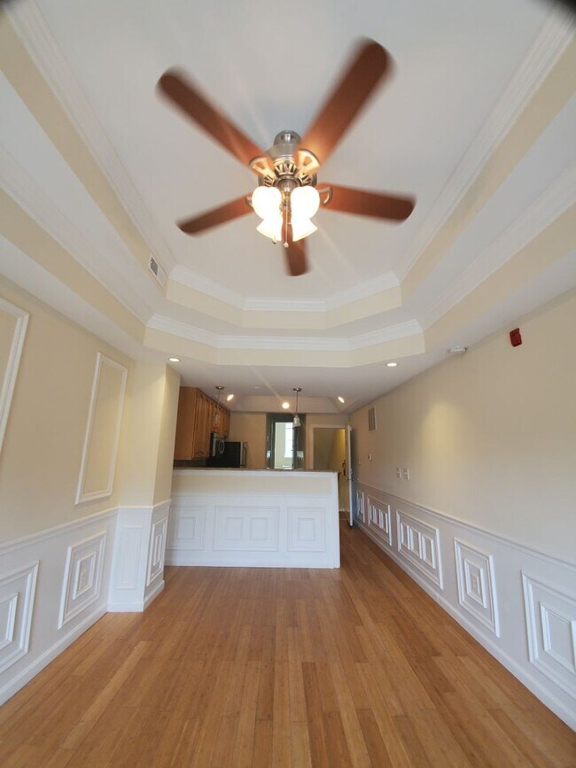 Building Photo - Make this your home today! Come rent with ...