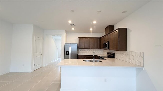 Building Photo - 4557 ORCHARD VIEW Aly