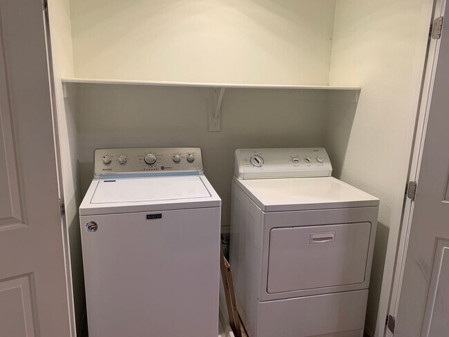 Building Photo - COMING SOON A gorgeous two story 3 bedroom 2.5 bath townhome